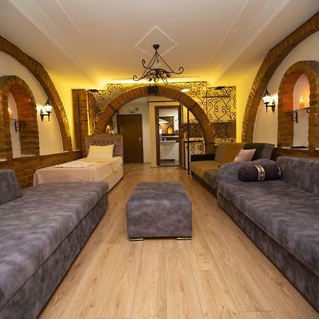 Desina Deluxe Apart Istambul Extérieur photo