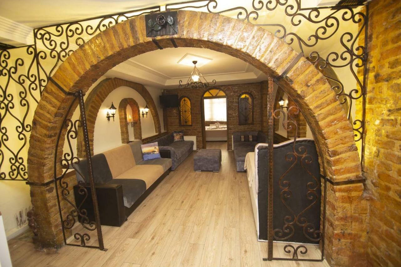 Desina Deluxe Apart Istambul Extérieur photo